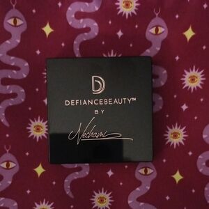 ⭐5 For $25 Defiance Beauty By Nechami Bronzer In Shade "Goodess Glow"